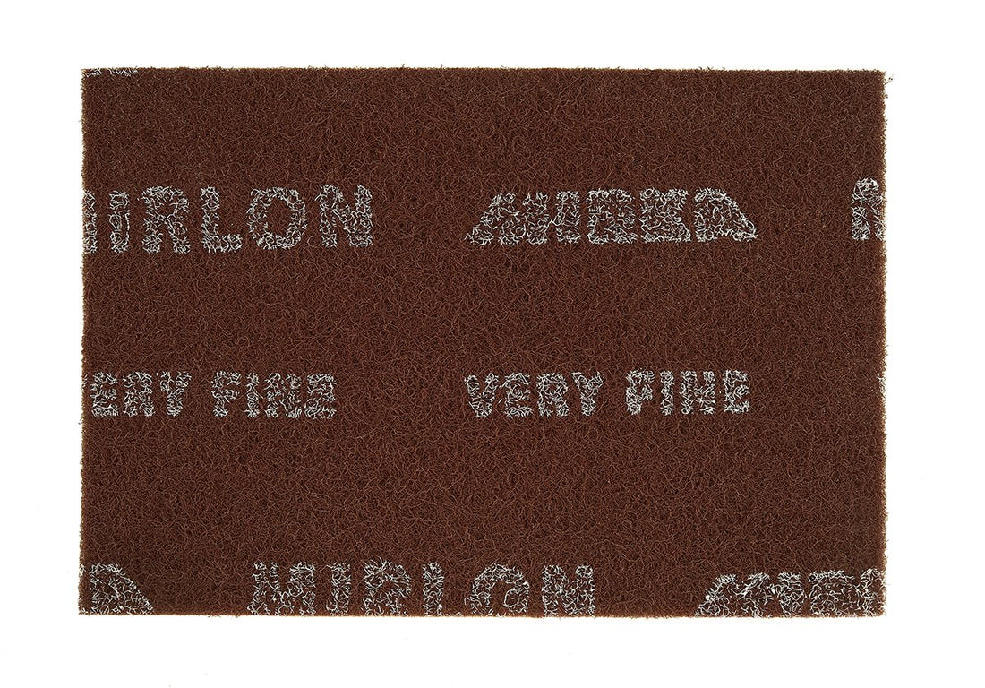 Mirka Mirlon Scotchbrite Clean & Finishing Hand Pads [150mm x 230mm] 150x230mm Pads Scotch Brite Automotive Sanding Pads Available in Green P320 Fine/Red P360 Very Fine/Grey P1500 Ultra Fine Grits