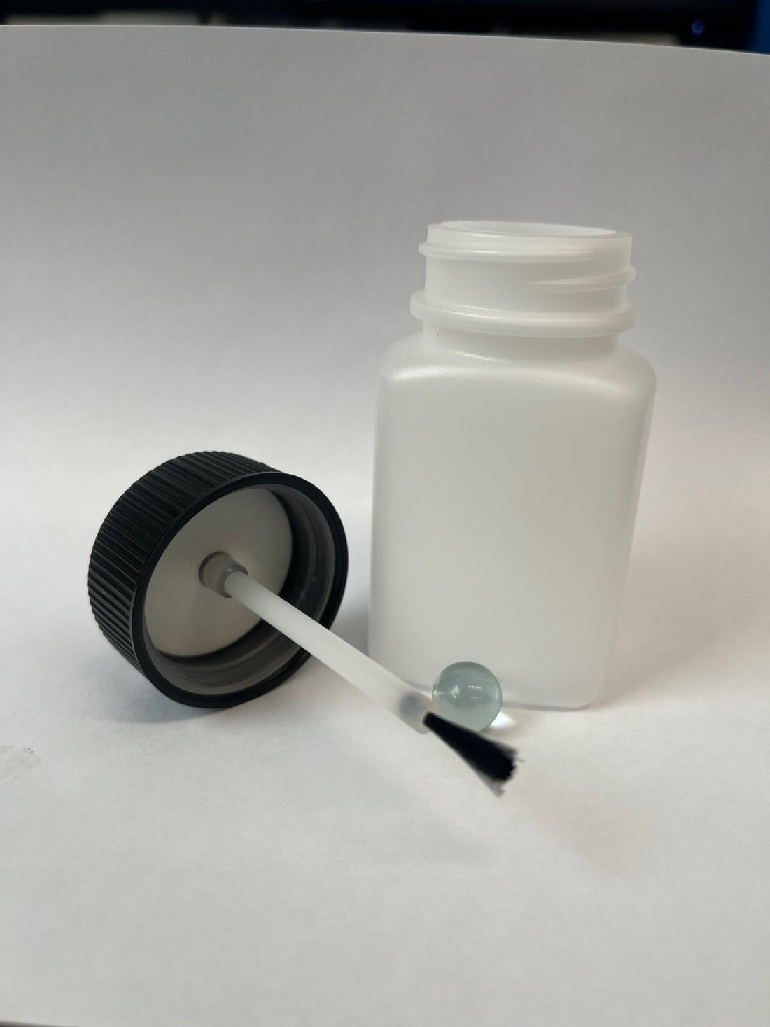 INTERMIX SUPPLIES FMT Empty 60ml Car Paint Touch Up Bottles with Brush, Refillable Smart Repair Paint Container, Choose Including Label, Automotive Scratch Chip Repair DIY Applicator Bottle
